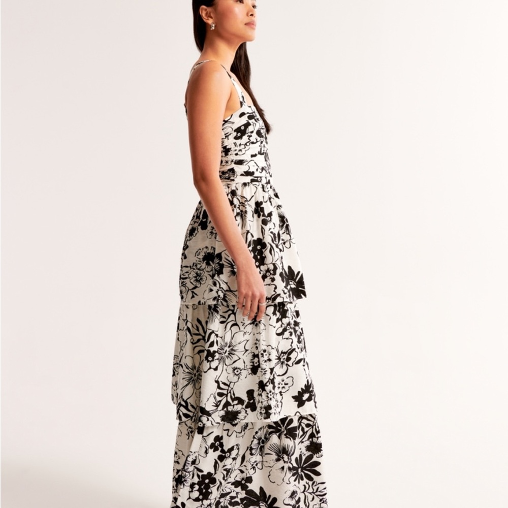 Abercrombie & Fitch Black and White Floral Emerson Dress - Picture 3 of 6
